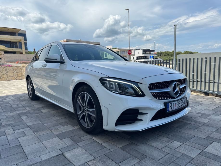 Mercedes-Benz C 180 d T AMG Line | 1. vlasnik | 83000 km, fotografija 2