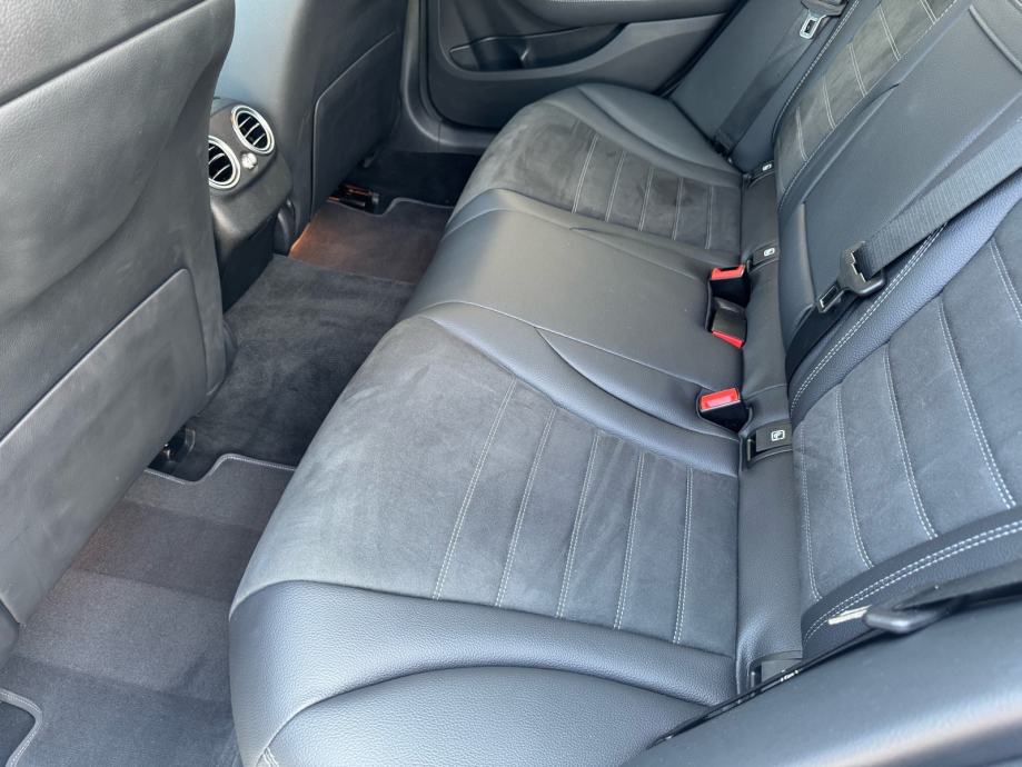 Mercedes-Benz C 180 d T AMG Line | 1. vlasnik | 83000 km, fotografija 13