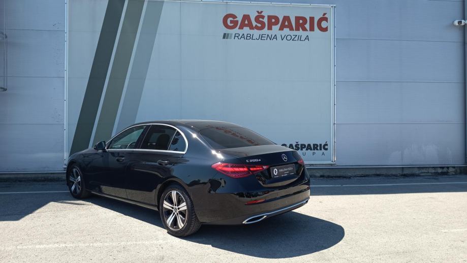 Mercedes-Benz C 200 D Avantgarde, fotografija 3