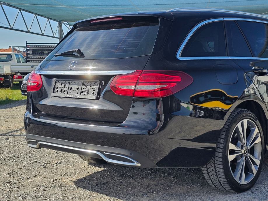 Mercedes-Benz C 220 d 4Matic karavan - DOSTAVA GRATIS !!, fotografija 12