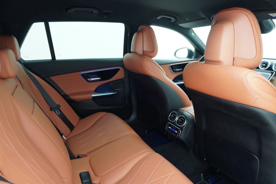 Mercedes-Benz C 220 d Karavan AMG Line | Cjena uključuje troškove uvoz, fotografija 19
