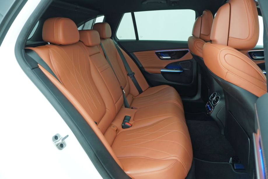 Mercedes-Benz C 220 d Karavan AMG Line | Cjena uključuje troškove uvoz, fotografija 20