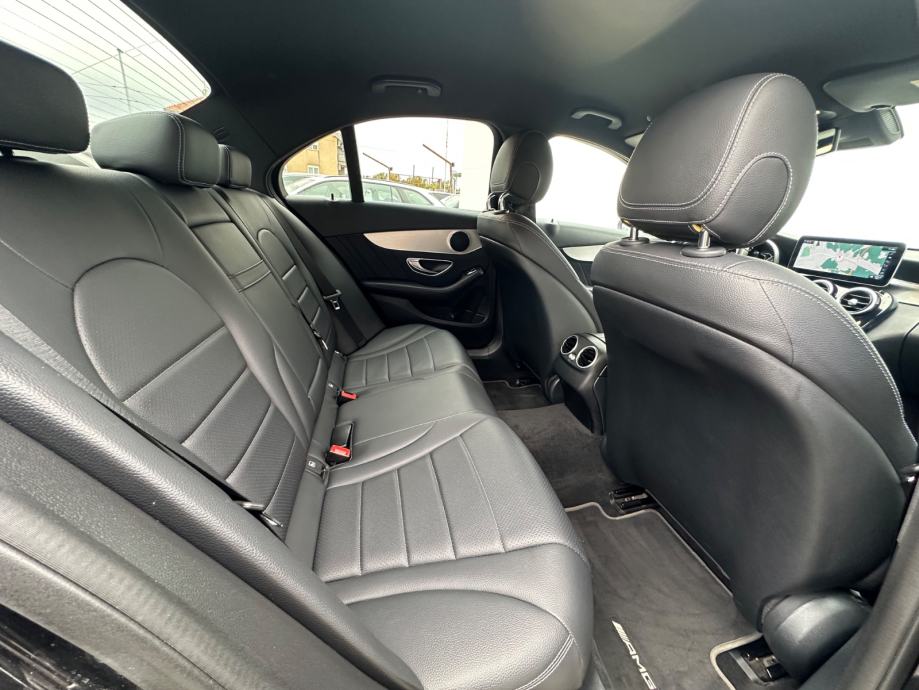 Mercedes-Benz C 300d 4MATIC AMG | HR VOZILO | 24 MJ JAMSTVA | U PDV-U, fotografija 17