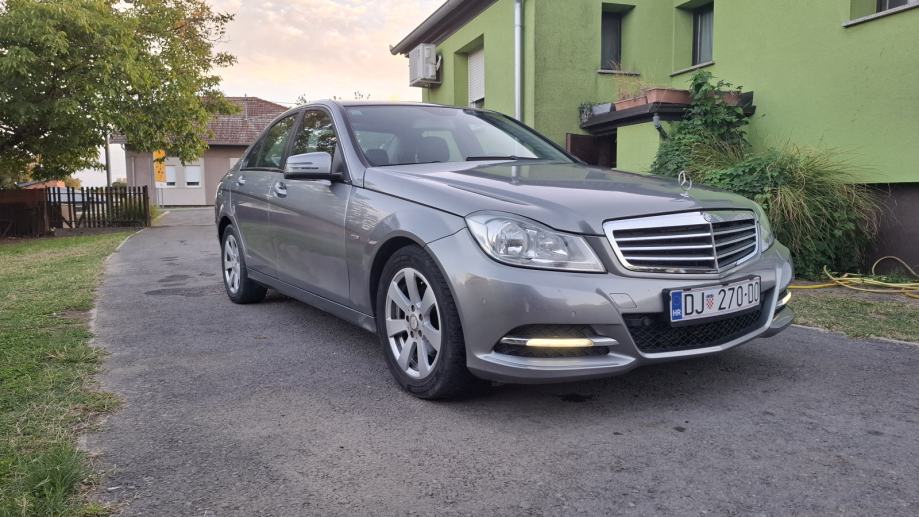 Mercedes-Benz C-klasa 180 CDI automatik, fotografija 2