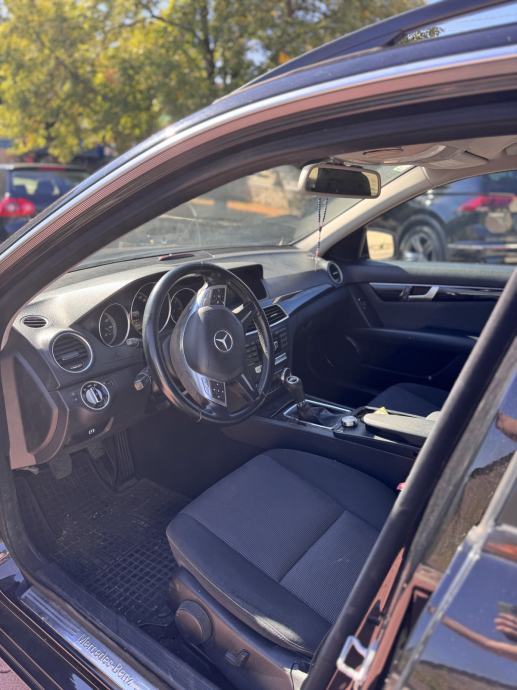 Mercedes-Benz C-klasa 180 CDI, fotografija 6