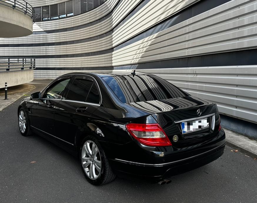 Mercedes-Benz C-klasa 180 CGI*Reg.04/2027*Grijanje sjedala*Odličan*, fotografija 4