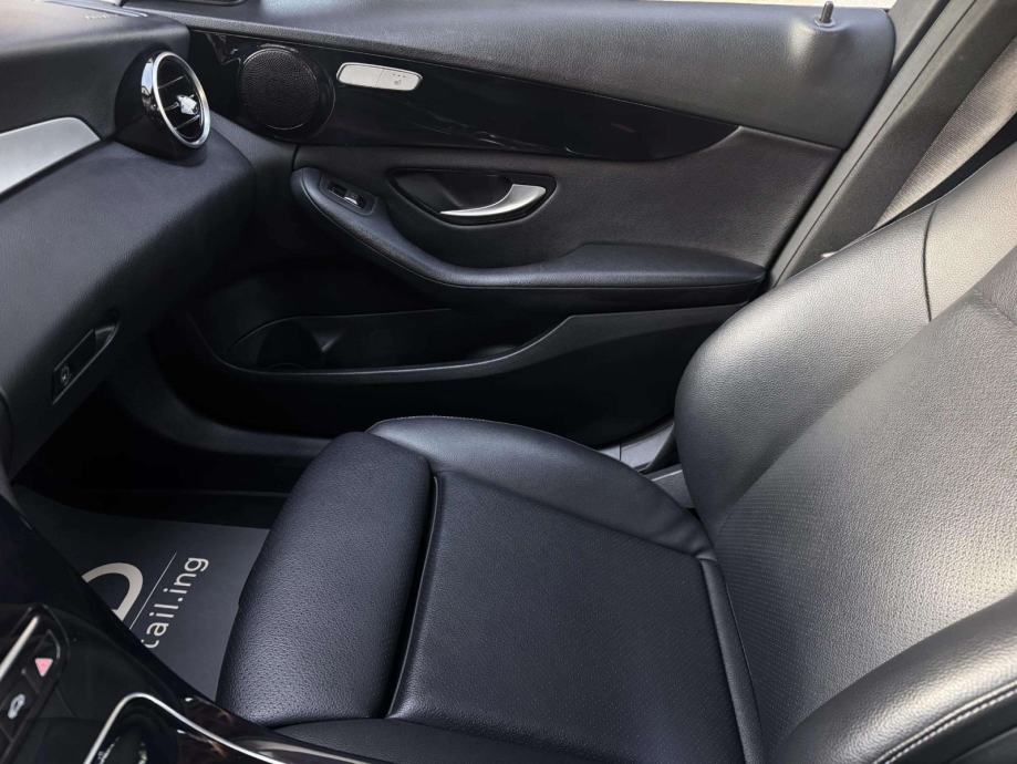Mercedes-Benz C-klasa 180 d Aut.**TOP STANJE**KOŽA**KAMERA**REGISTRIRA, fotografija 11