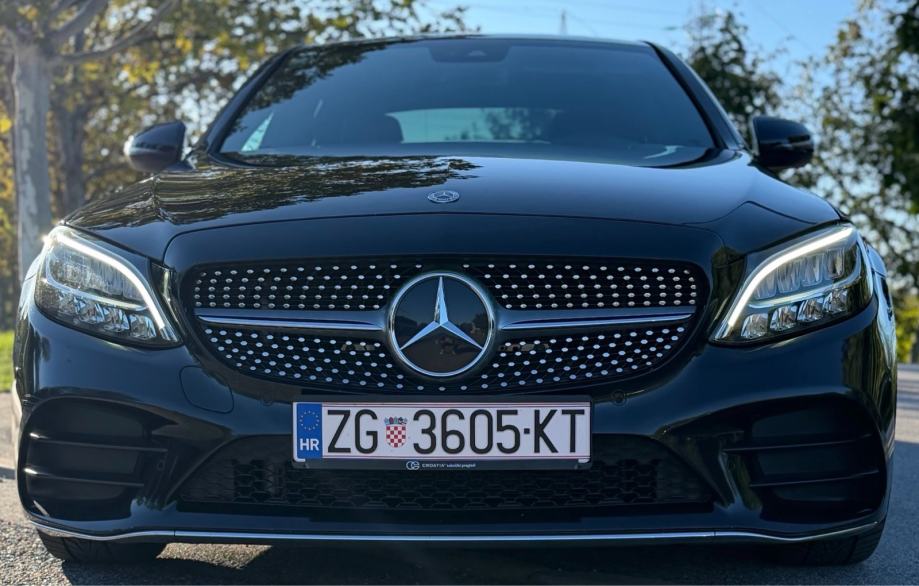Mercedes-Benz C-klasa 180d AUTOMATIK°AMG°KAM°AMBI°VIRTUAL°BURMASTER°, fotografija 7