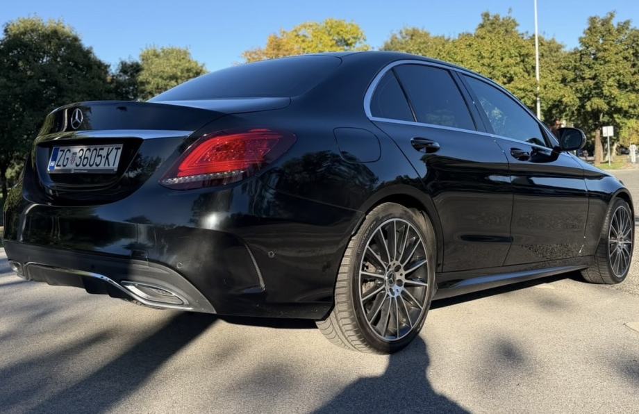Mercedes-Benz C-klasa 180d AUTOMATIK°AMG°KAM°AMBI°VIRTUAL°BURMASTER°, fotografija 4