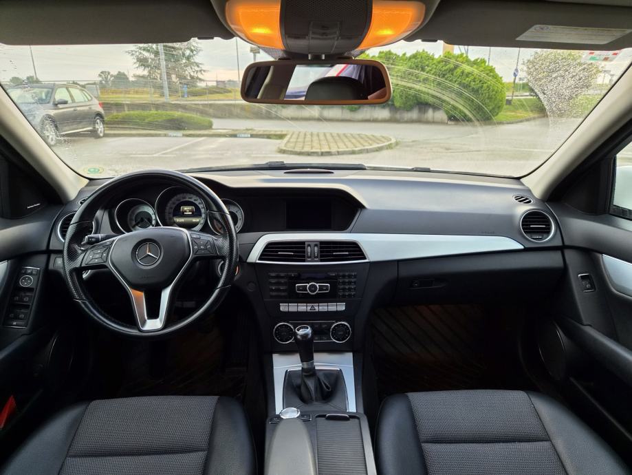 Mercedes-Benz C-klasa 200CDI REG.GOD. DANA, VIKEND AKCIJA, fotografija 2