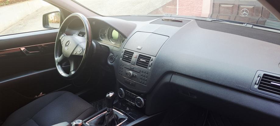 Mercedes-Benz C-klasa 200 CDI, fotografija 8