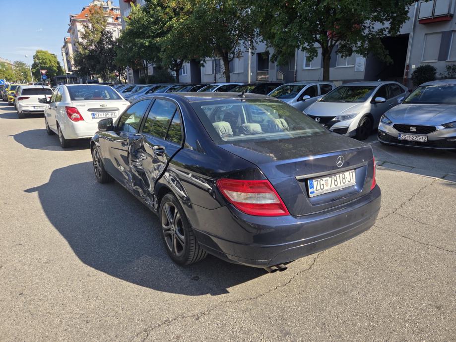 Mercedes-Benz C-klasa 200 CDI, pogled izvana - slika 2