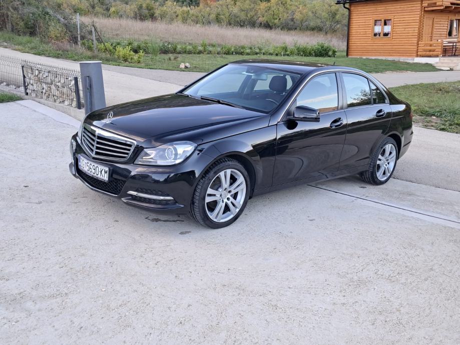 Mercedes-Benz C-klasa 200, pogled izvana - slika 5