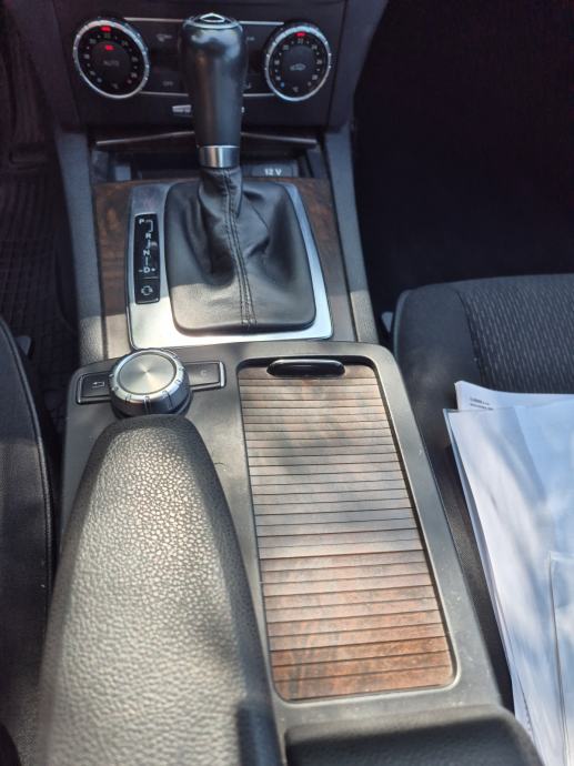 Mercedes-Benz C-klasa 220 CDI automatik, fotografija 2