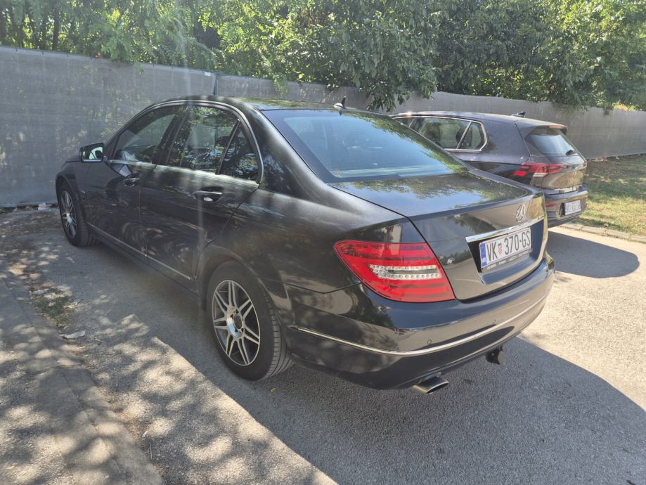 Mercedes-Benz C-klasa 220 CDI automatik, fotografija 5