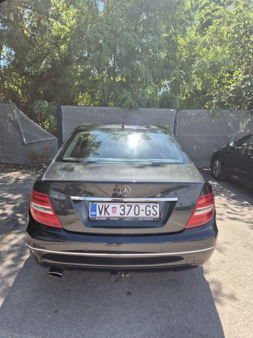 Mercedes-Benz C-klasa 220 CDI automatik, fotografija 4