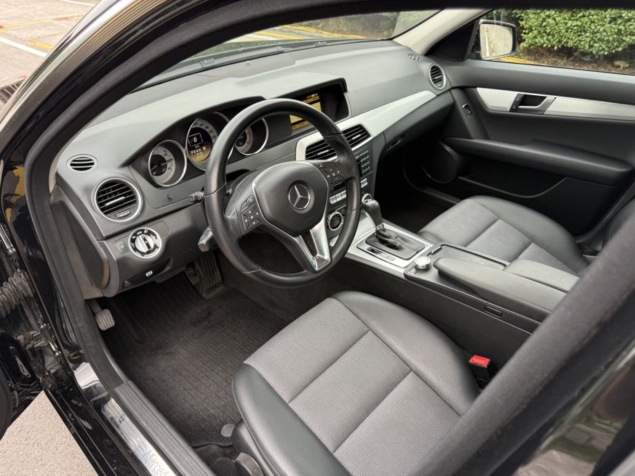 Mercedes-Benz C-klasa 220 CDI 170ks automatik 7G Avantgarde Facelift, fotografija 15
