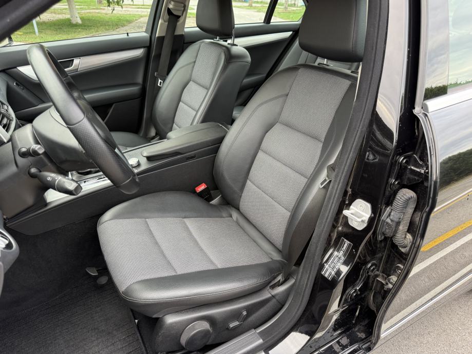 Mercedes-Benz C-klasa 220 CDI 170ks automatik 7G Avantgarde Facelift, fotografija 16
