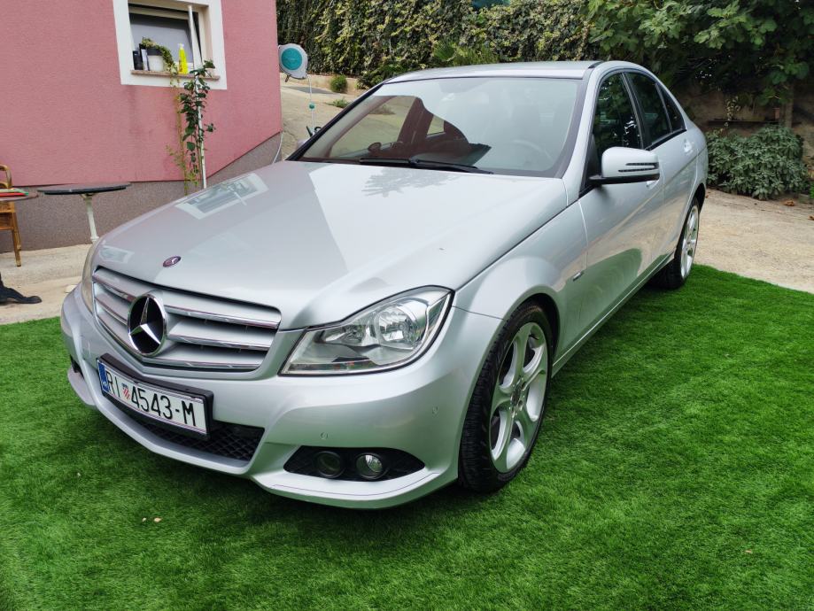 Mercedes-Benz C-klasa 220 CDI automatik, fotografija 2