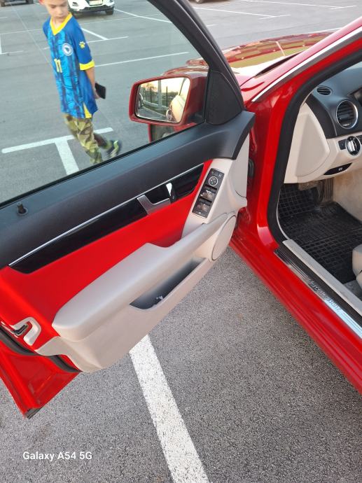 Mercedes-Benz C-klasa 220 CDI automatik, fotografija 7