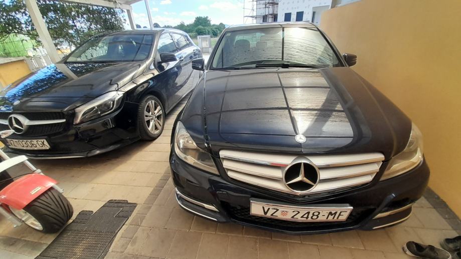 Mercedes-Benz C-klasa 220 CDI Avantgarde BlueEFFICIENCY, pogled izvana - slika 5