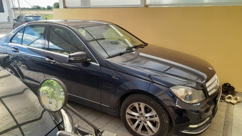 Mercedes-Benz C-klasa 220 CDI Avantgarde BlueEFFICIENCY, fotografija 8