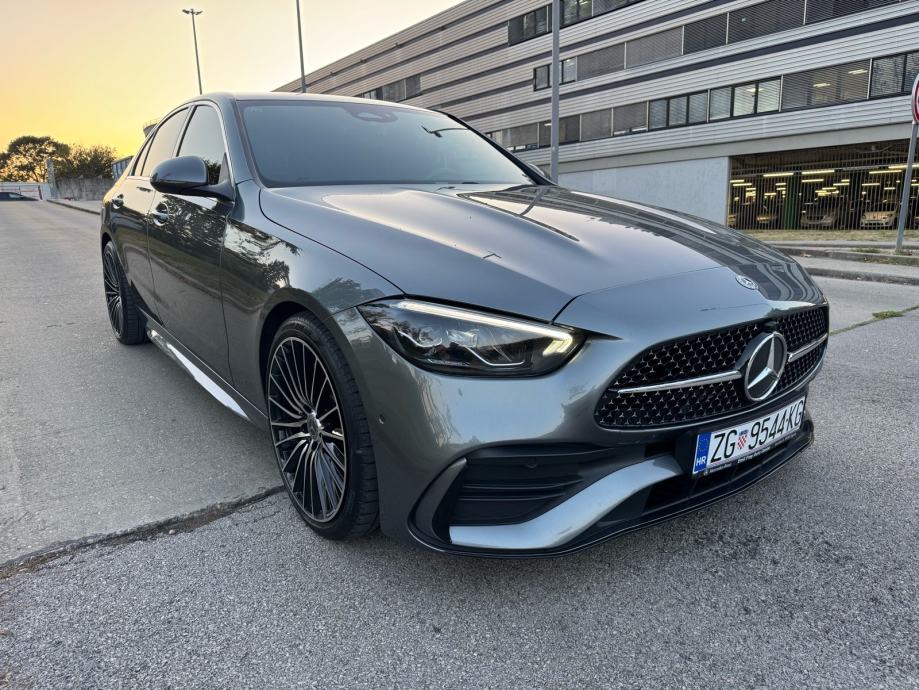 Mercedes-Benz C-klasa 220 D AMG automatik, fotografija 3