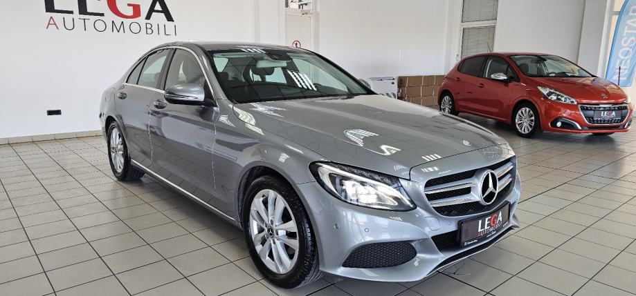 Mercedes-Benz C-klasa 220 D automatik AVANTGARDE, fotografija 2
