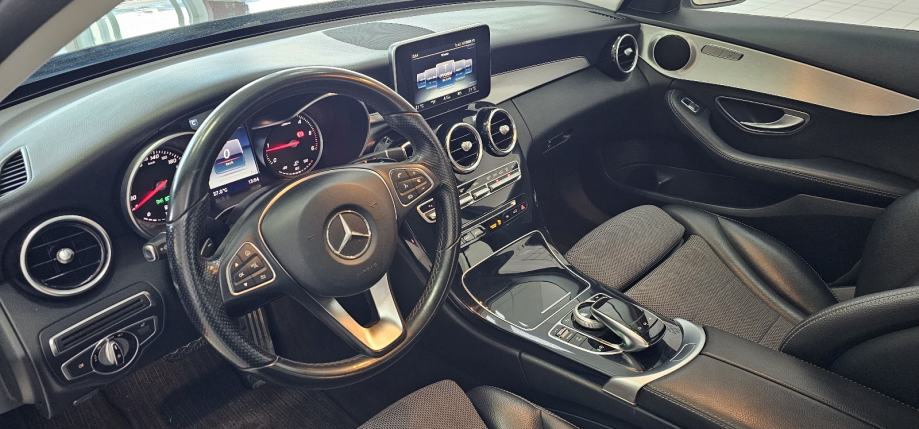 Mercedes-Benz C-klasa 220 D automatik AVANTGARDE, fotografija 10