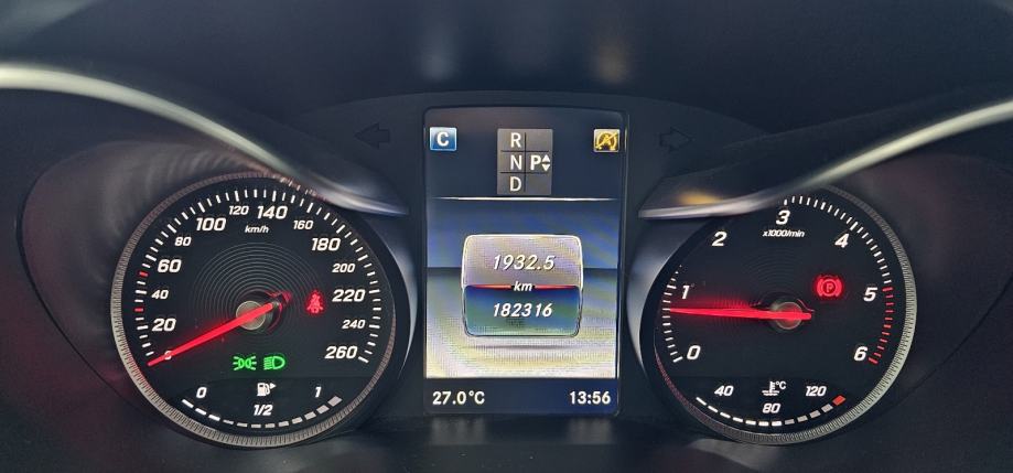 Mercedes-Benz C-klasa 220 D automatik AVANTGARDE, fotografija 16