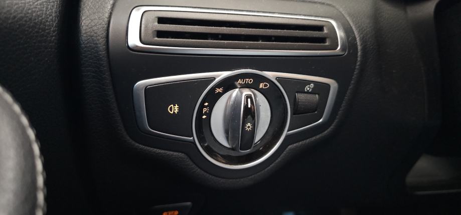Mercedes-Benz C-klasa 220 D automatik AVANTGARDE, fotografija 19