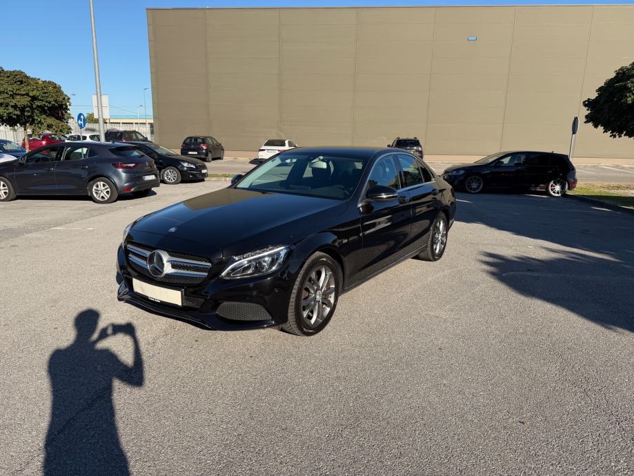 Mercedes-Benz C 220 D Avantgarde automatik / Nije uvoz, pogled izvana - slika 2