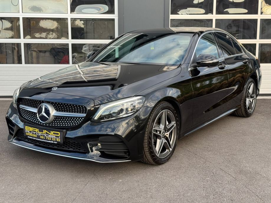 Mercedes-Benz C-klasa 220 D AMG/VIRTUAL/360°CAM/HEAD-UP/ALCANTARA