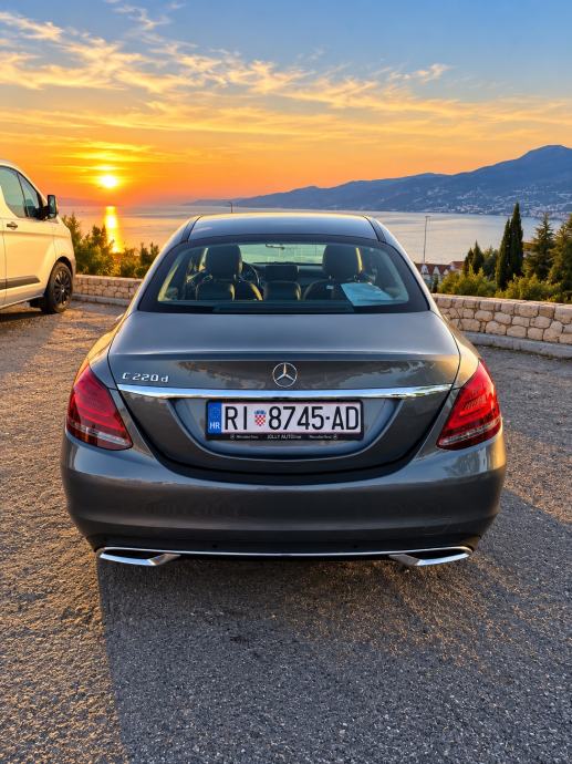 Mercedes-Benz C-klasa 220 D, fotografija 7
