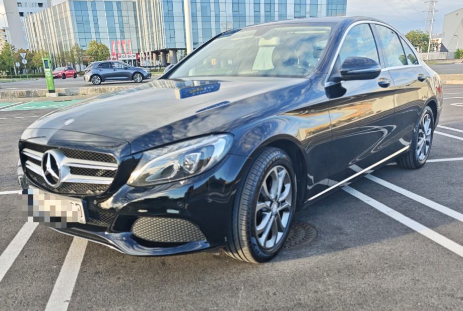 Mercedes-Benz C-klasa 220 D Avantgarde *AUTOMATIC*, fotografija 5