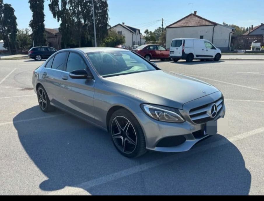 Mercedes-Benz C-klasa 220 D, fotografija 6