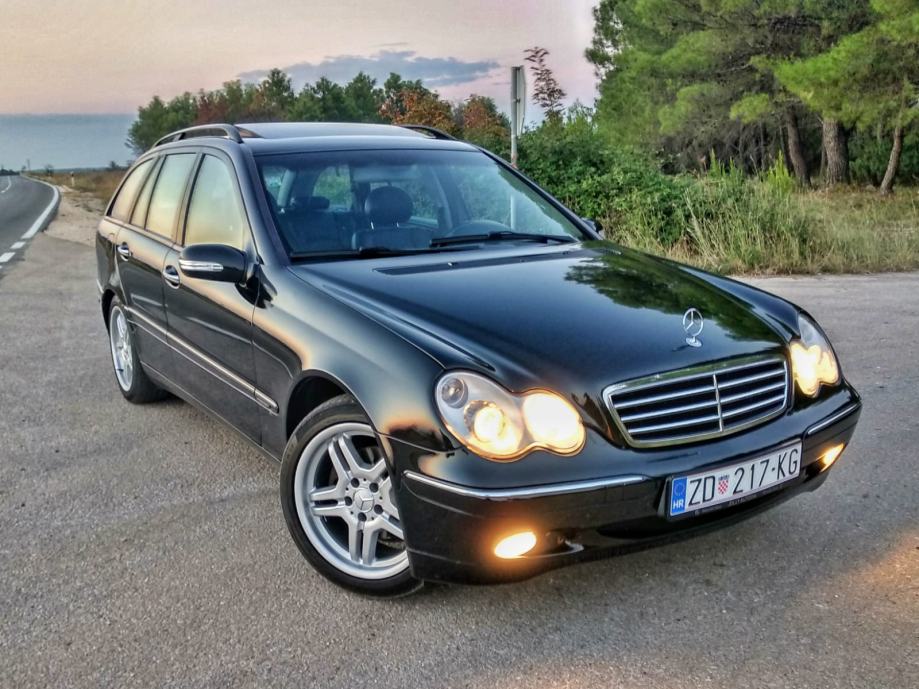 Мерседес 220 2002