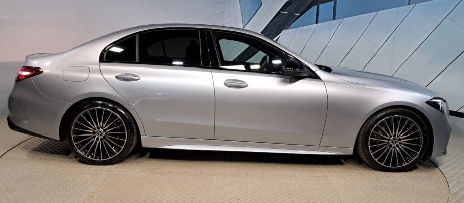 Mercedes-Benz C-klasa 220d Amg Black paket Digital light, fotografija 3