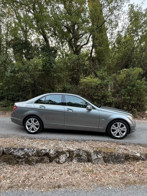 Mercedes-Benz C-klasa 250 CDI automatik, fotografija 17