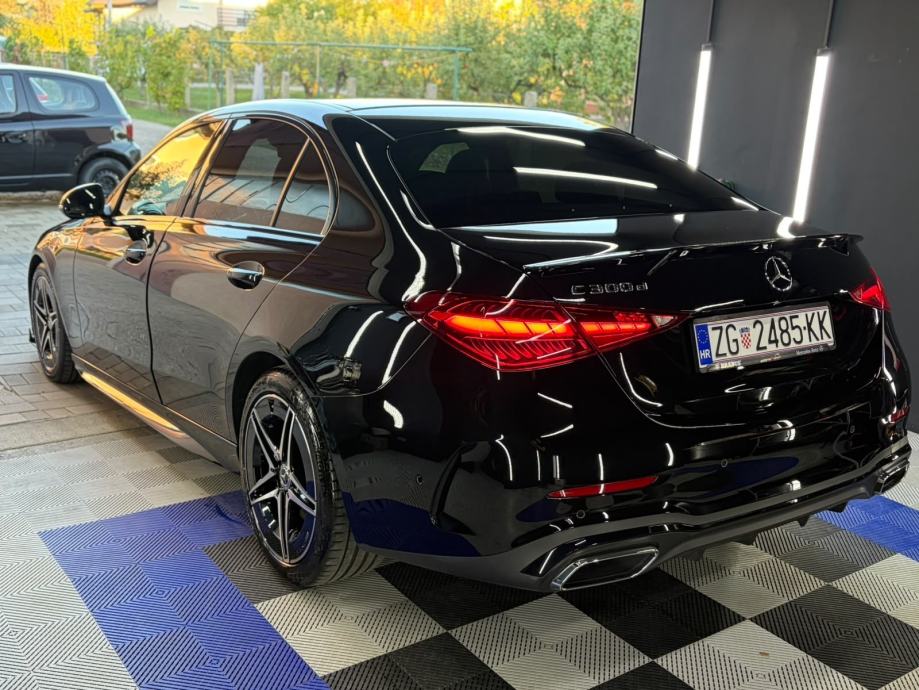 Mercedes-Benz C300d W206 AMG Line Advanced + Night Paket + BRABUS, fotografija 10