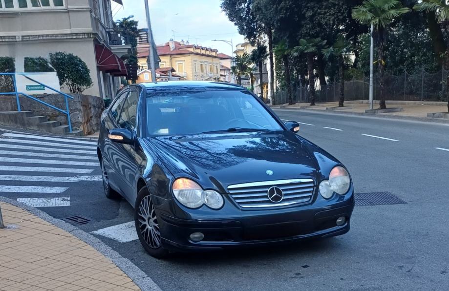 Mercedes-Benz C-klasa Coupe