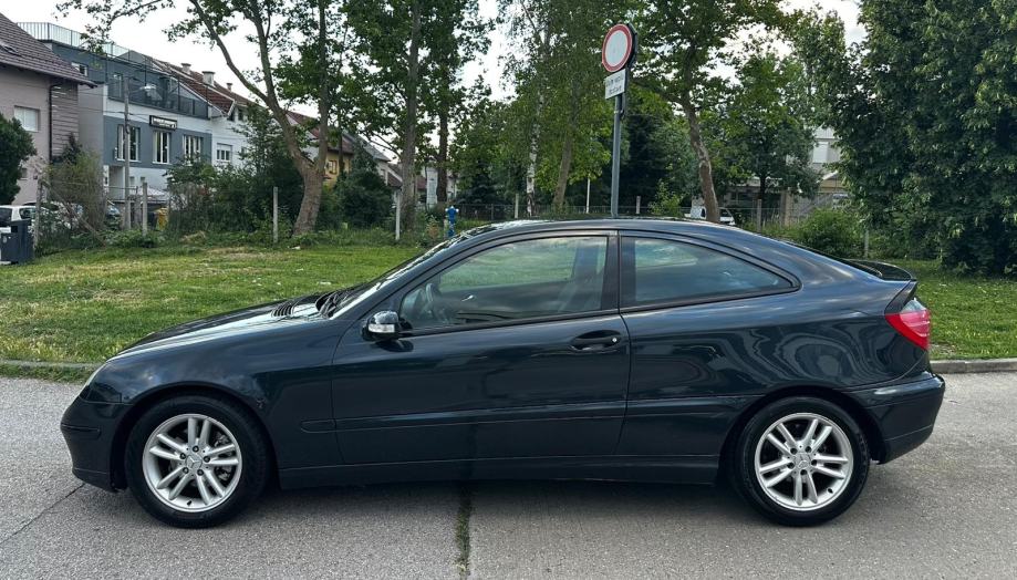 Mercedes-Benz C klasa-SportCoupe 200 Kompressor*Automatik*Hr.Auto*, fotografija 7