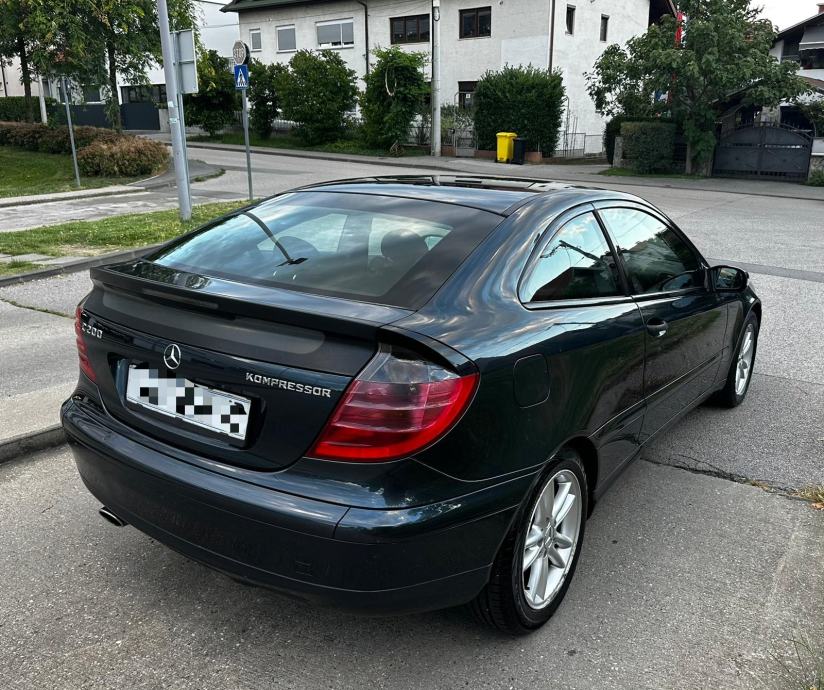 Mercedes-Benz C klasa-SportCoupe 200 Kompressor*Automatik*Hr.Auto*, pogled izvana - slika 4