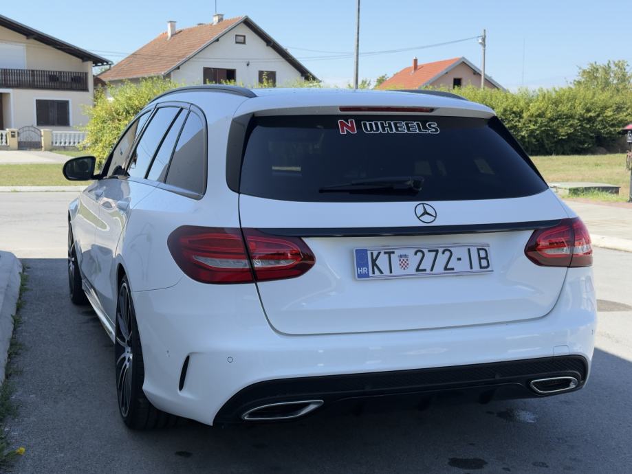 Mercedes-Benz C-klasa T-model 200 d T AMG automatik, fotografija 15