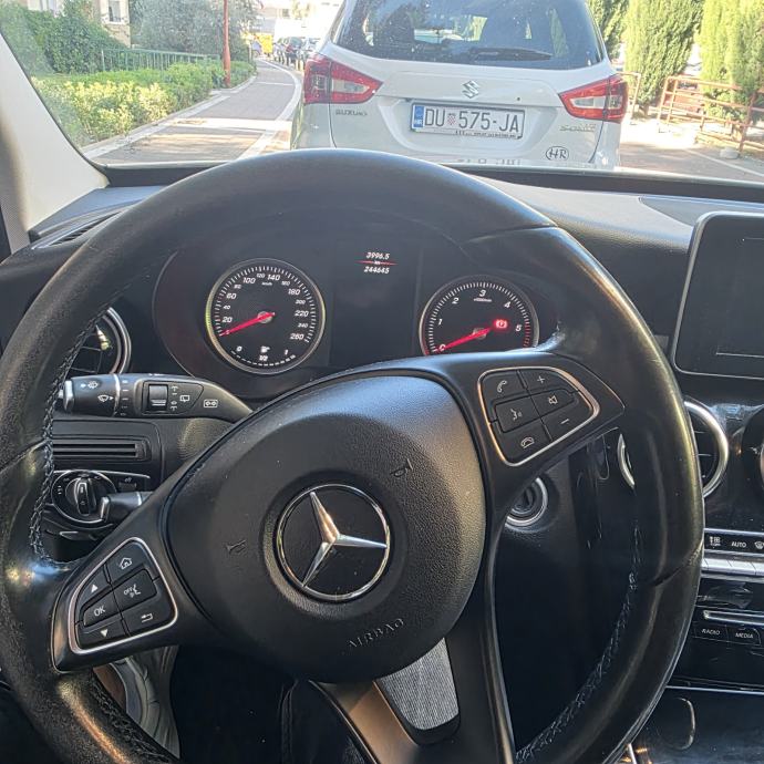 Mercedes-Benz C-klasa T-model 200 d T, fotografija 7