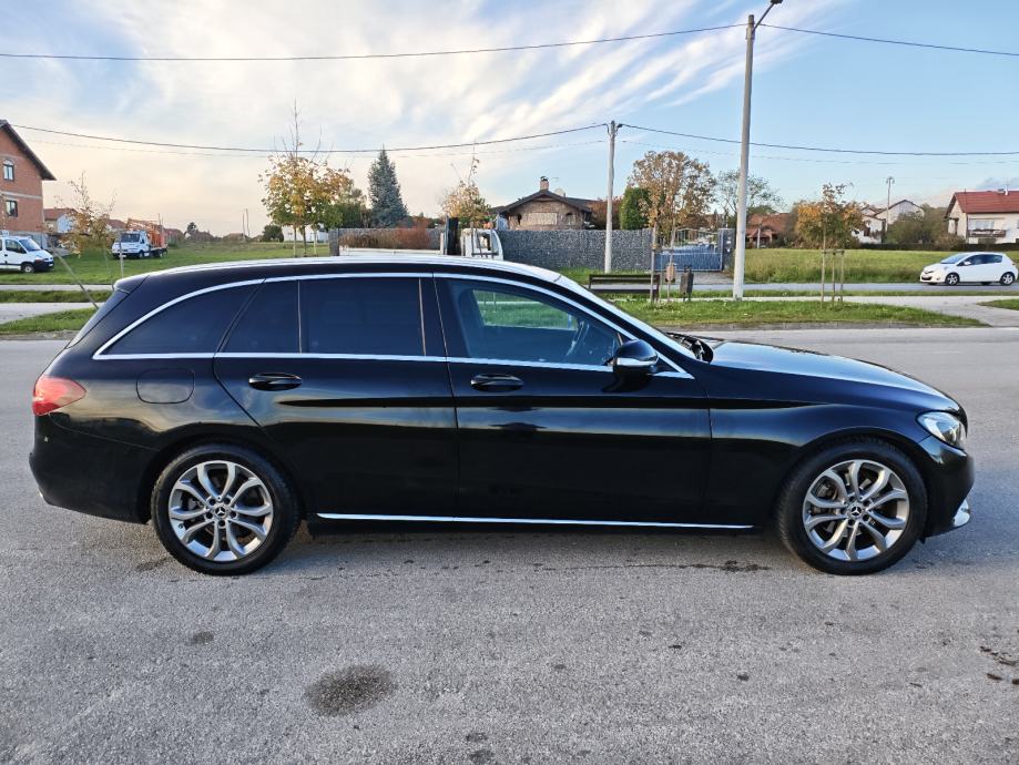 Mercedes-Benz C-klasa 220 D 9G automatik, fotografija 2