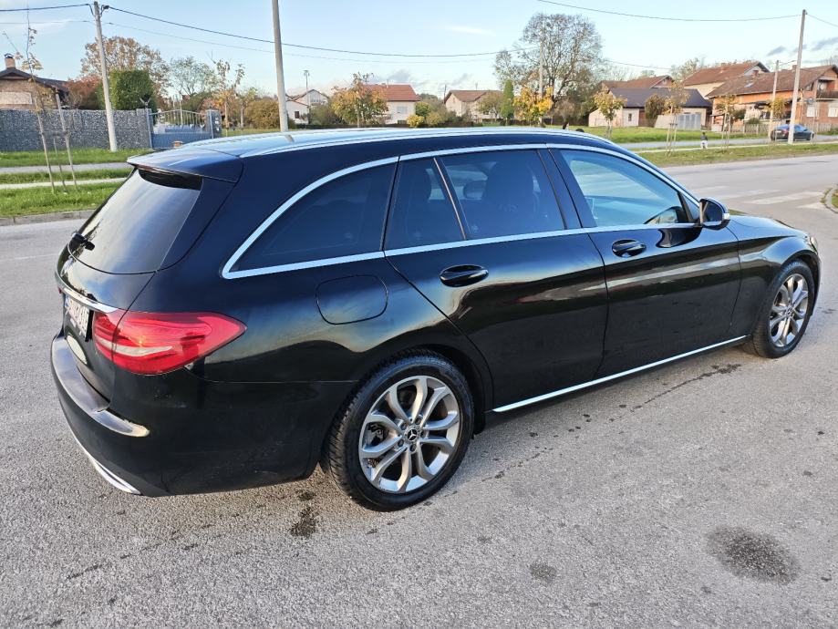 Mercedes-Benz C-klasa 220 D 9G automatik, fotografija 7