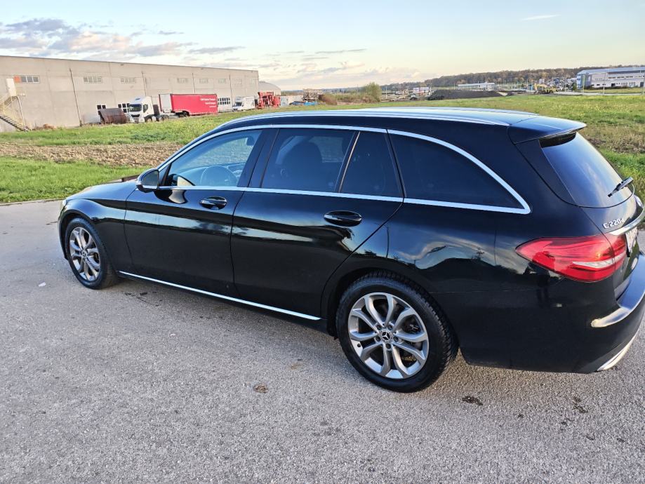 Mercedes-Benz C-klasa 220 D 9G automatik, fotografija 4