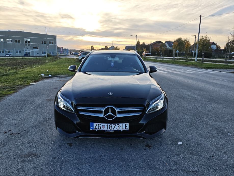 Mercedes-Benz C-klasa 220 D 9G automatik, fotografija 8
