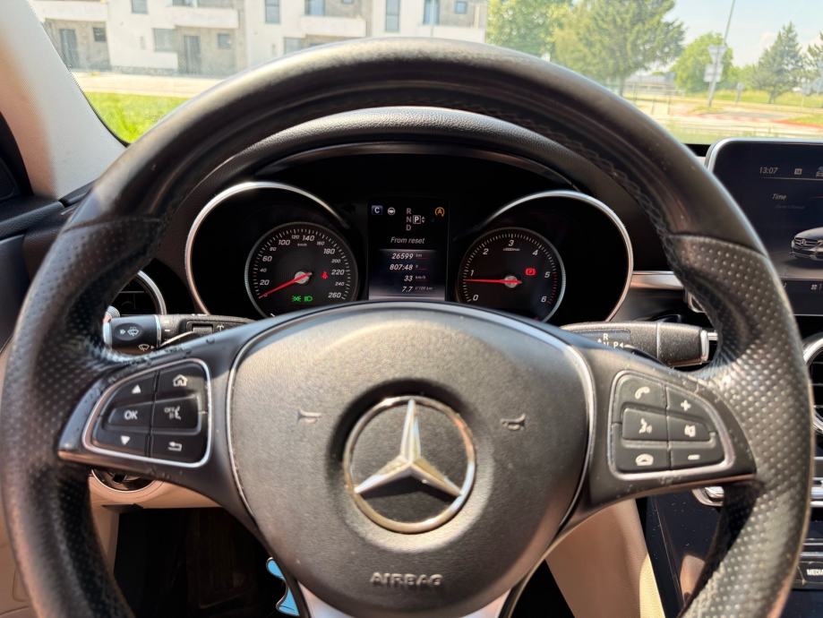 Mercedes-Benz C-klasa T-model 220 d AMG automatik, fotografija 10